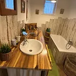 Guest house Sziget Gyoengye Vendeghaz Tahitotfalu