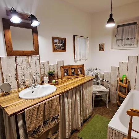 Gæstehus Sziget Gyoengye Vendeghaz 3*