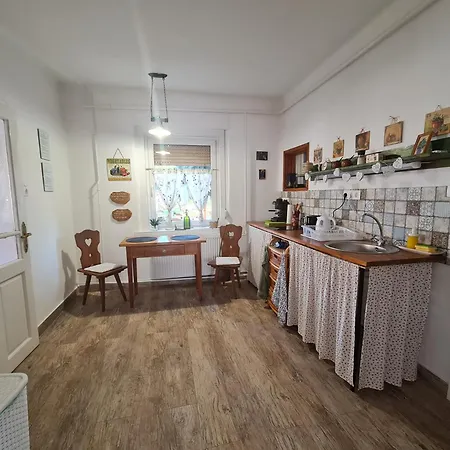 Gæstehus Sziget Gyoengye Vendeghaz 3*