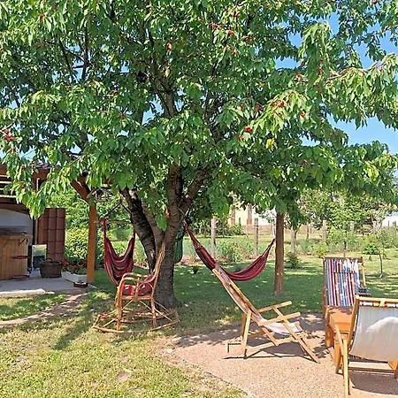 Sziget Gyöngye Tahitófalu